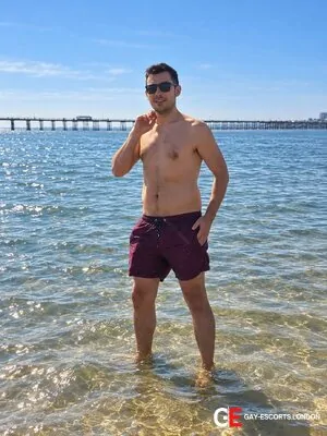Gay Escort Vxltop 31yr - double penetration