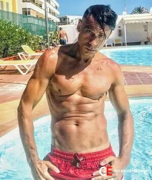 Gay Escort Marcus 34yr - spanking