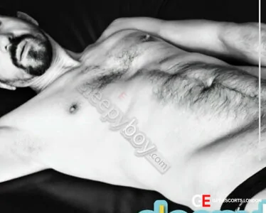 Gay Escort Mikeyxxl10 40yr - always safe sex