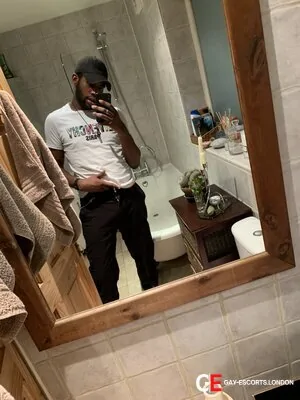 Escort Antoine 21yr - sauna