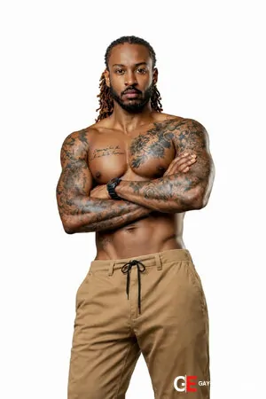 Bisexual Escort Bigboyderek 31yr - rimming