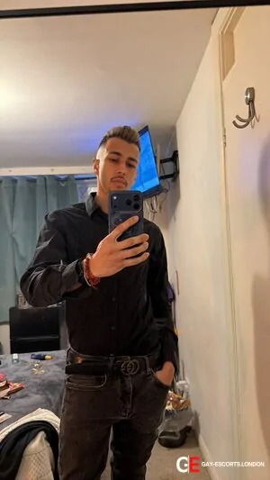 Bisexual Escort Brazzilianxxl 18yr - exhibitionist