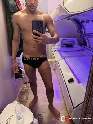 Bisexual Escort Brazzilianxxl 18yr - masseur