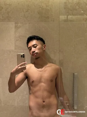 Gay Escort Tpbldnvers 22yr - double penetration