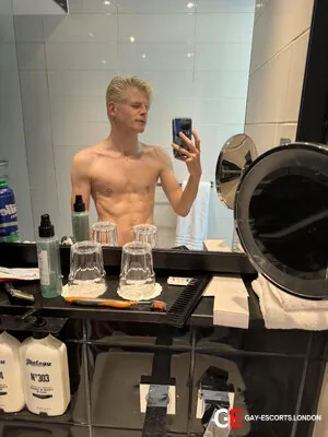 Gay Escort Kay 24yr - rimming