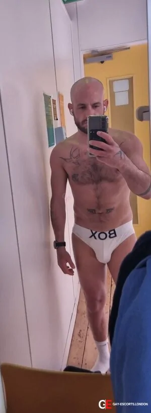 Gay Escort Grant 33yr - trios