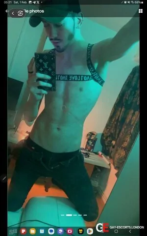 Gay Escort Robi 25yr - always safe sex