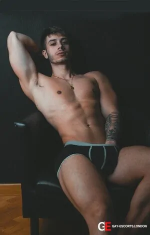 Bisexual Escort Justin 23yr - always safe sex