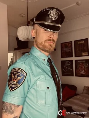 Gay Escort Ralf 36yr - sportwear