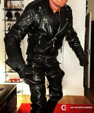 Gay Escort Sir Roco 36yr - sauna
