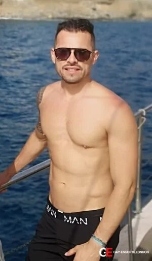 Gay Escort Julgal 33yr - sucking