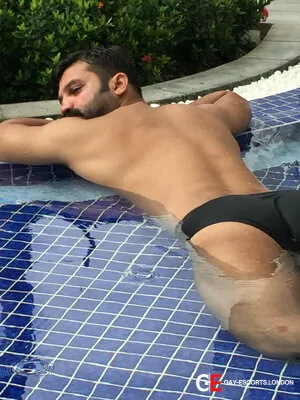 Bisexual Escort Jock 37yr - secretaries