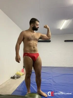 Gay Escort Jock 35yr - sucking