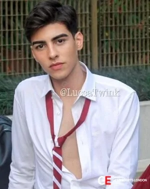 Gay Escort Lucca Twink 19yr - always safe sex