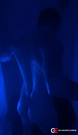 Bisexual Escort Athletic Masseur 28yr - massage