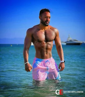 Gay Escort Bruno Reis 30yr - trios