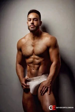 Gay Escort Bruno Reis 30yr - trios
