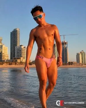 Gay Escort Sergio Colombian 24yr - double penetration