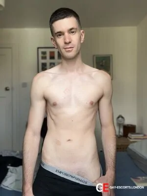Gay Escort Jamie 29yr - double penetration