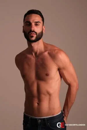 Gay Escort Jack 27yr - trios