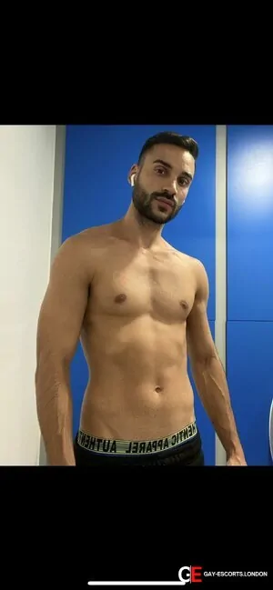 Gay Escort Jack 24yr - sucking