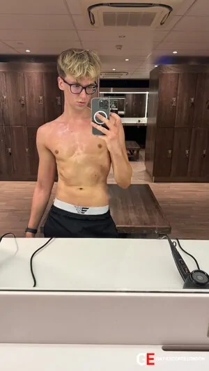 Gay Escort Billy 24yr - rimming