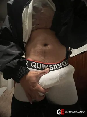 Gay Escort Bigdemonxxl 22yr - licking
