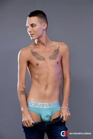 Gay Escort Mihail Twink 23yr - double penetration