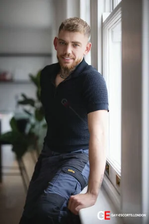 Bisexual Escort Ryan 24yr - always safe sex