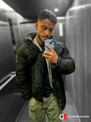 Gay Escort Lucccas 30yr - rimming
