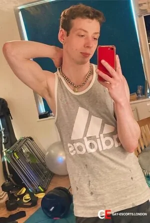 Bisexual Escort James Lewis 28yr - rimming