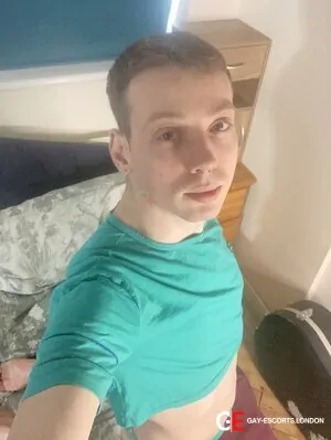 Bisexual Escort James Lewis 28yr - blowjob