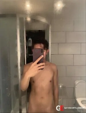 Gay Escort Jon Marco 26yr - sucking