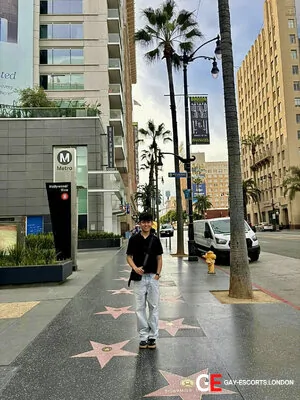 Gay Escort Filipino Marco 27yr - trios