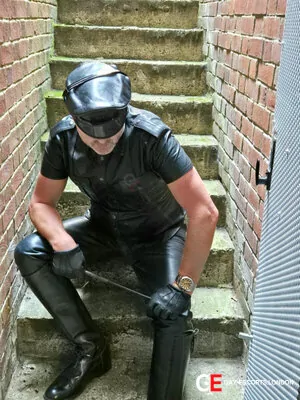 Gay Escort Master James 48yr - rimming