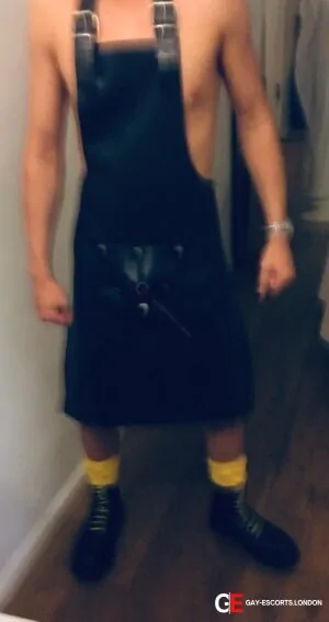 Bisexual Escort Oliver 35yr - rimming