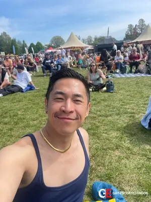 Gay Escort Timmy 29yr - rimming
