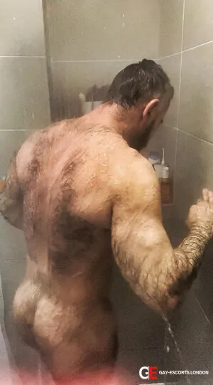 Gay Escort Daddypornxl 51yr - armpits