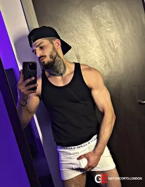 Bisexual Escort Anthon 24yr - dirty talk