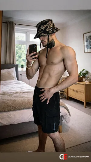 Bisexual Escort Anthon 24yr - dirty talk
