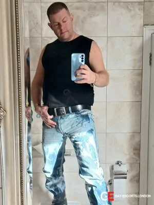 Gay Escort Graham 39yr - role