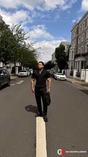 Bisexual Escort Brad_proo 22yr - double penetration
