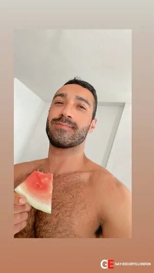 Gay Escort Diego 29yr - role