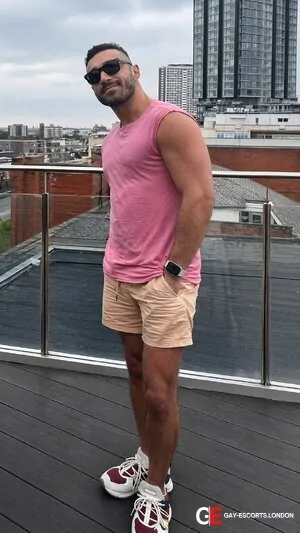 Gay Escort Diego 30yr - role
