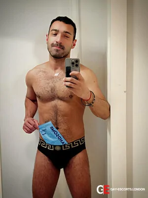 Gay Escort Diego 30yr - role