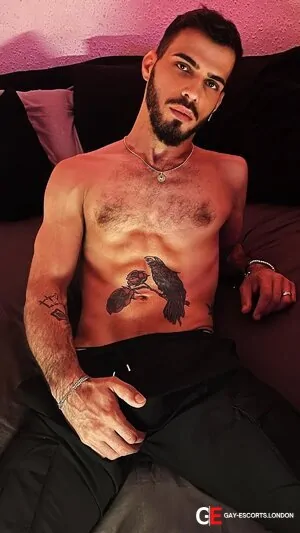 Bisexual Escort Andrewco 29yr - double penetration
