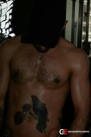 Bisexual Escort Andrewco 30yr - exhibitionist