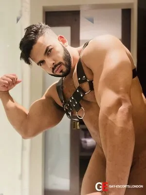 Bisexual Escort Jhonnbrasil 28yr - double penetration