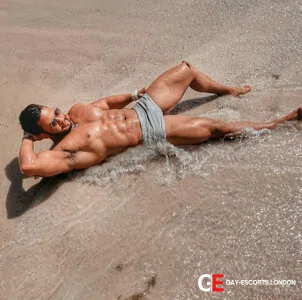 Bisexual Escort Jhonnbrasil 30yr - double penetration