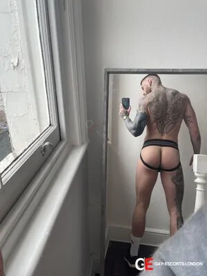 Gay Escort Parker 33yr - sucking